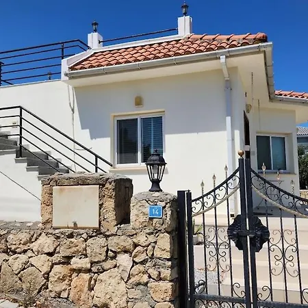 3 Bedroom In Alsancak Кирения