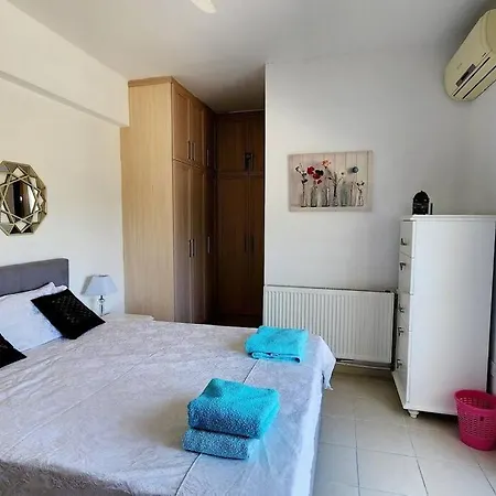 3 Bedroom In Alsancak Villa
